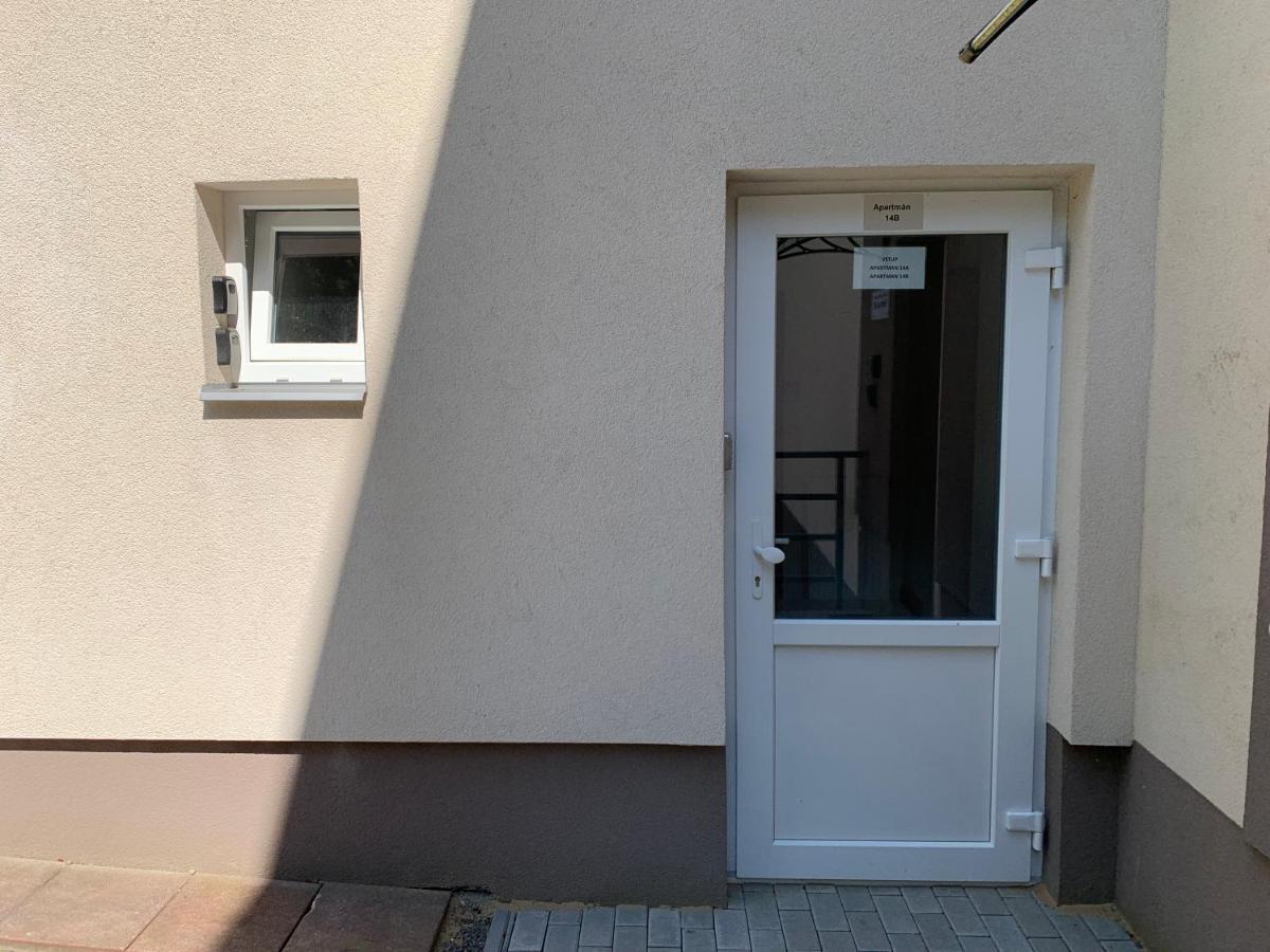 Vsemina Apartman Luzkovice Екстер'єр фото