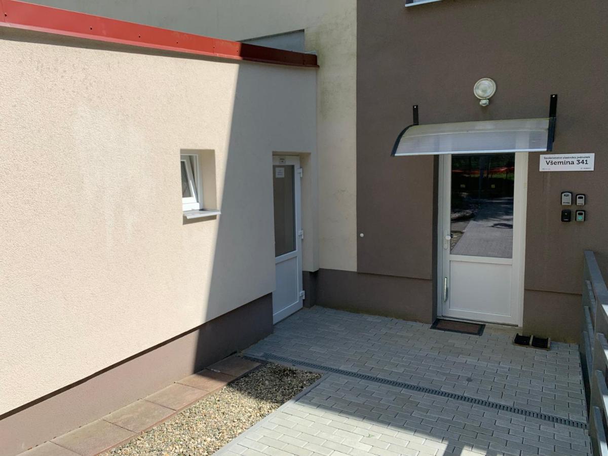 Vsemina Apartman Luzkovice Екстер'єр фото